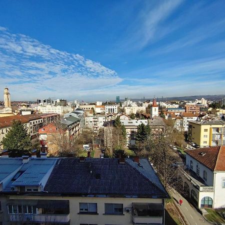 Apartment Downtown Баня Лука Екстериор снимка